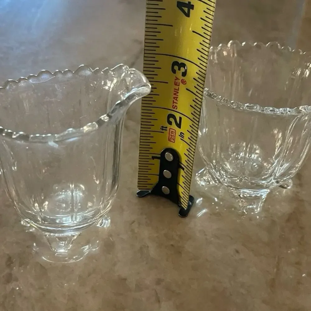 Vintage crystal  glass footed creamer and sugar set 2-1/2